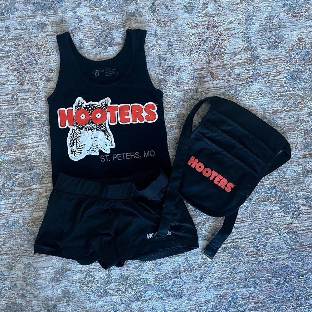 Authentic Hooters Uniform